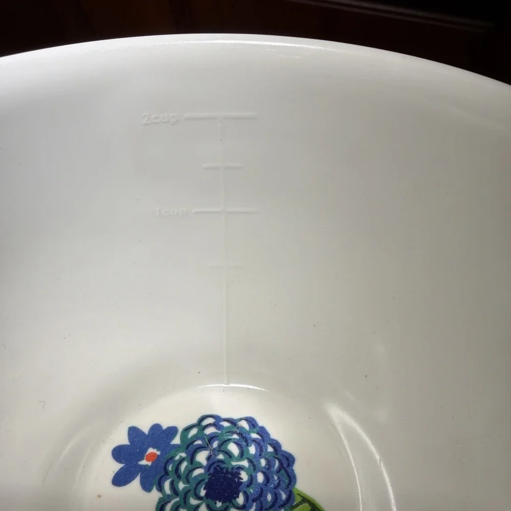 The Pioneer Woman Melamine Floral 2 Cup Measuring Cup W Spout Plastic Gravy Boat